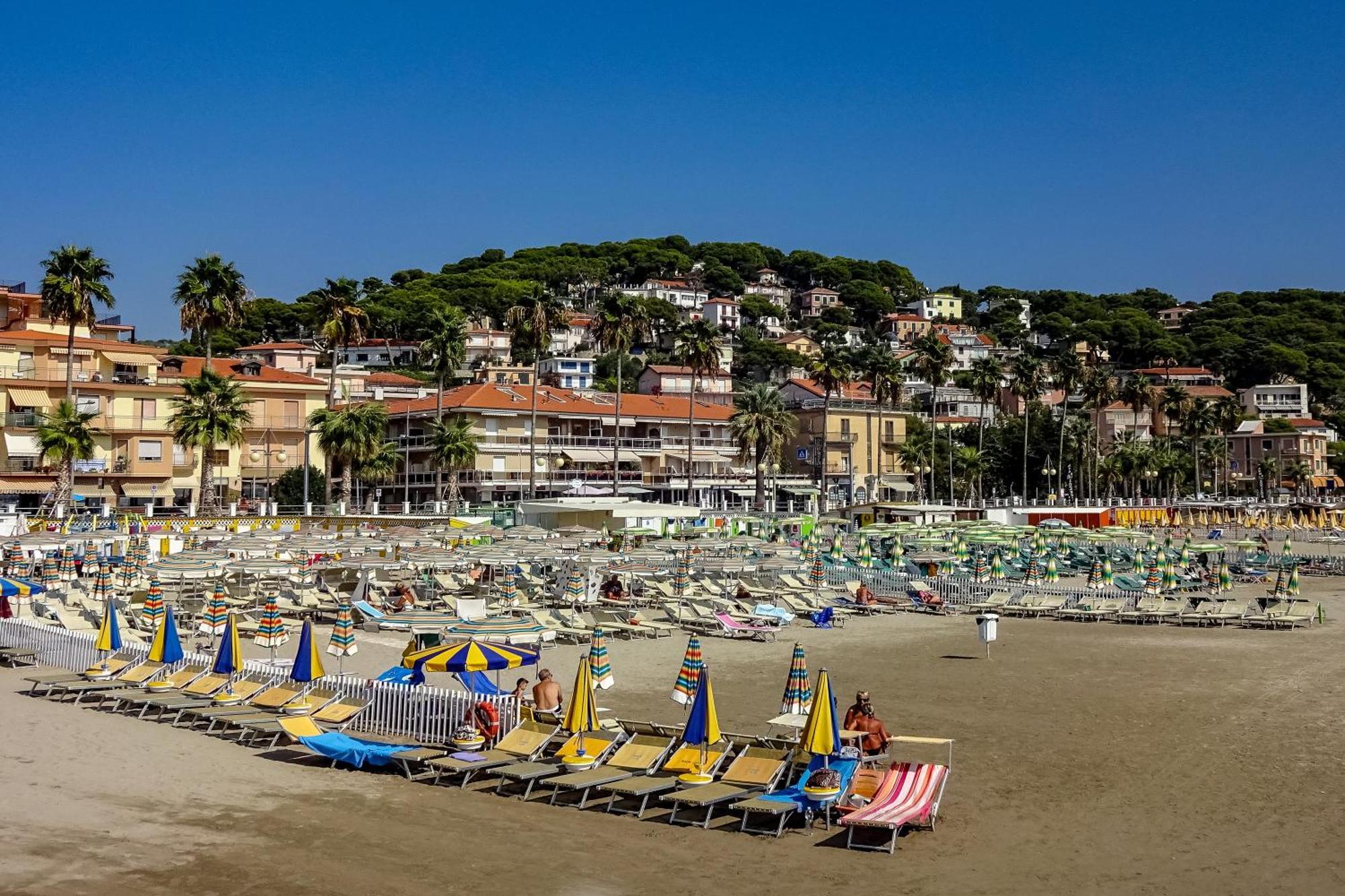 Laigueglia Beach - Happy Rentals Kültér fotó